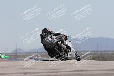 media/Oct-04-2025-CVMA (Sat) [[408bcdd6e4]]/Race 7- Formula 40 MW and LW/